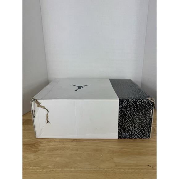 Nike Air Jordan 12 Retro Black University Gold 130690-070 Size‎ 11.5 - Picture 14 of 16